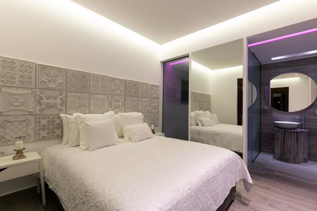 Antonoglou Beach Villas - Waterfront Luxury Retreat Lakhania Esterno foto