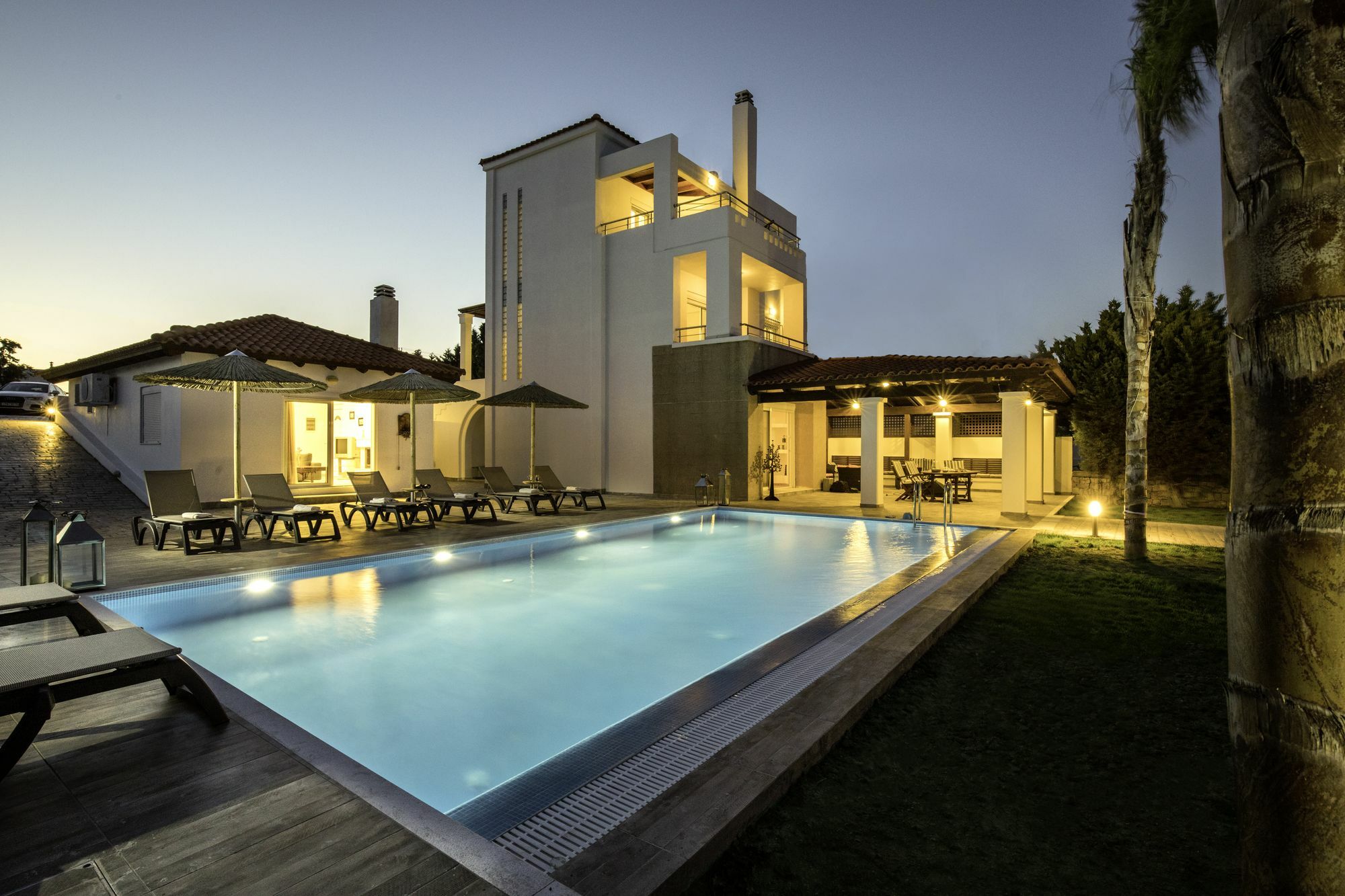 Antonoglou Beach Villas - Waterfront Luxury Retreat Lakhania Esterno foto