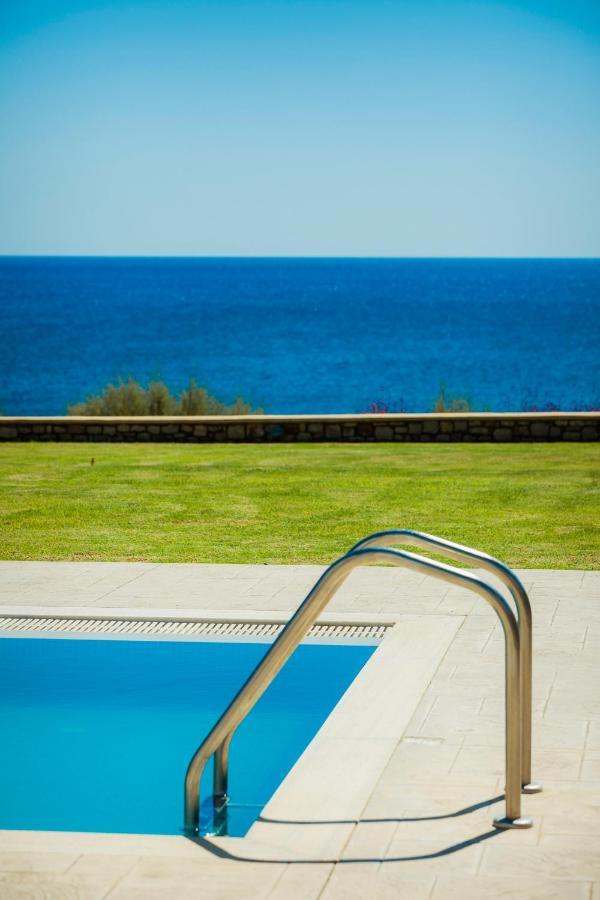 Antonoglou Beach Villas - Waterfront Luxury Retreat Lakhania Esterno foto