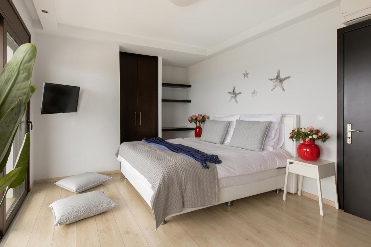 Antonoglou Beach Villas - Waterfront Luxury Retreat Lakhania Esterno foto